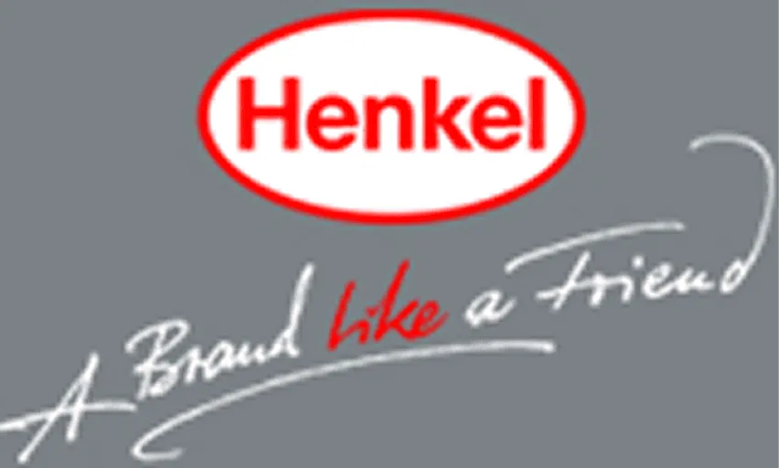 Henkel-Logo in roter Schrift in einem weißen Oval, darüber der Slogan 'A Brand like a Friend' auf grauem Hintergrund.